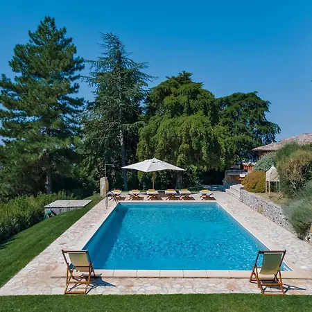 Villa Ricasoli, Agresto *